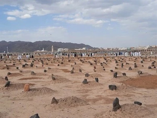 مقبرة البقيع